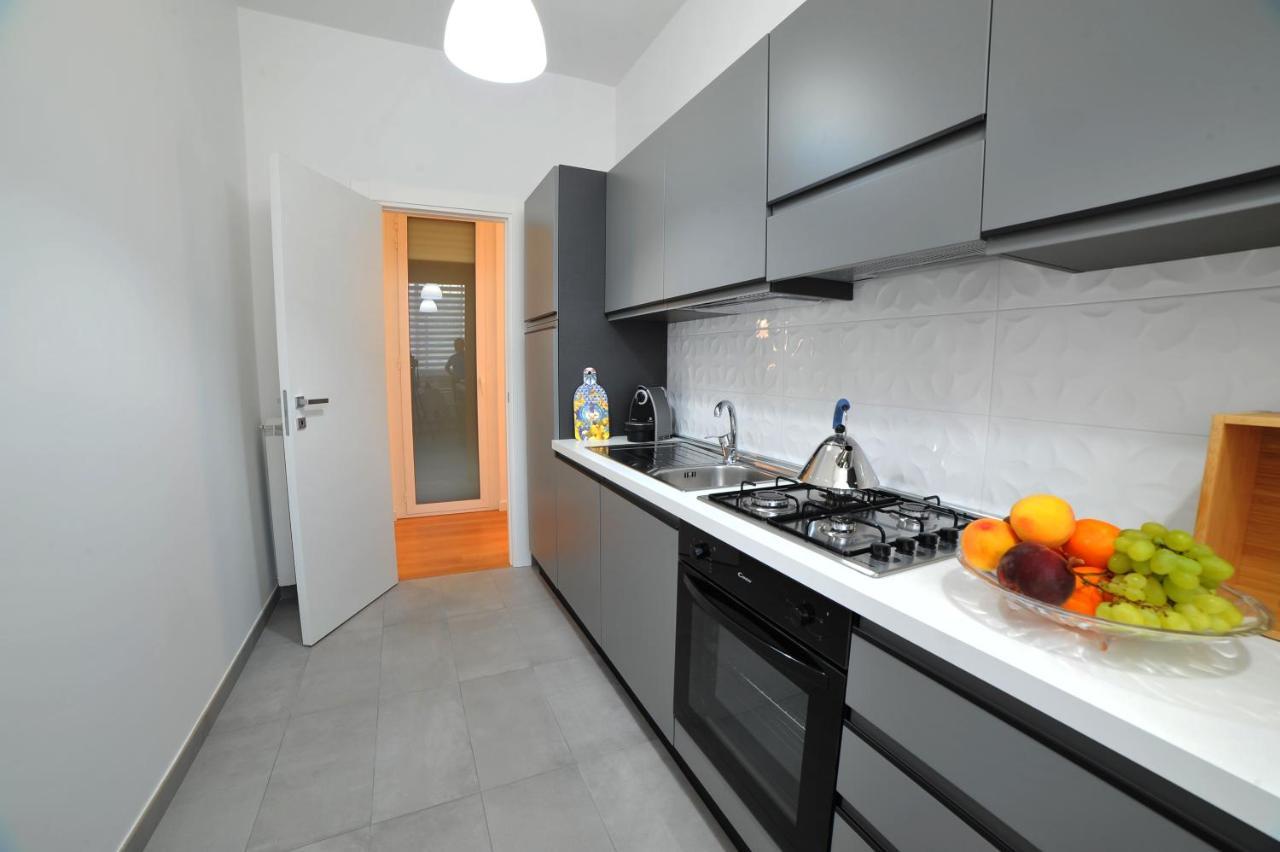 Home 22 Appartamento In Centro Storico - Katanya Dış mekan fotoğraf