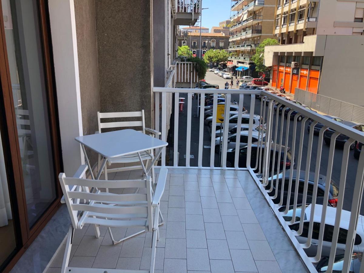 Home 22 Appartamento In Centro Storico - Katanya Dış mekan fotoğraf