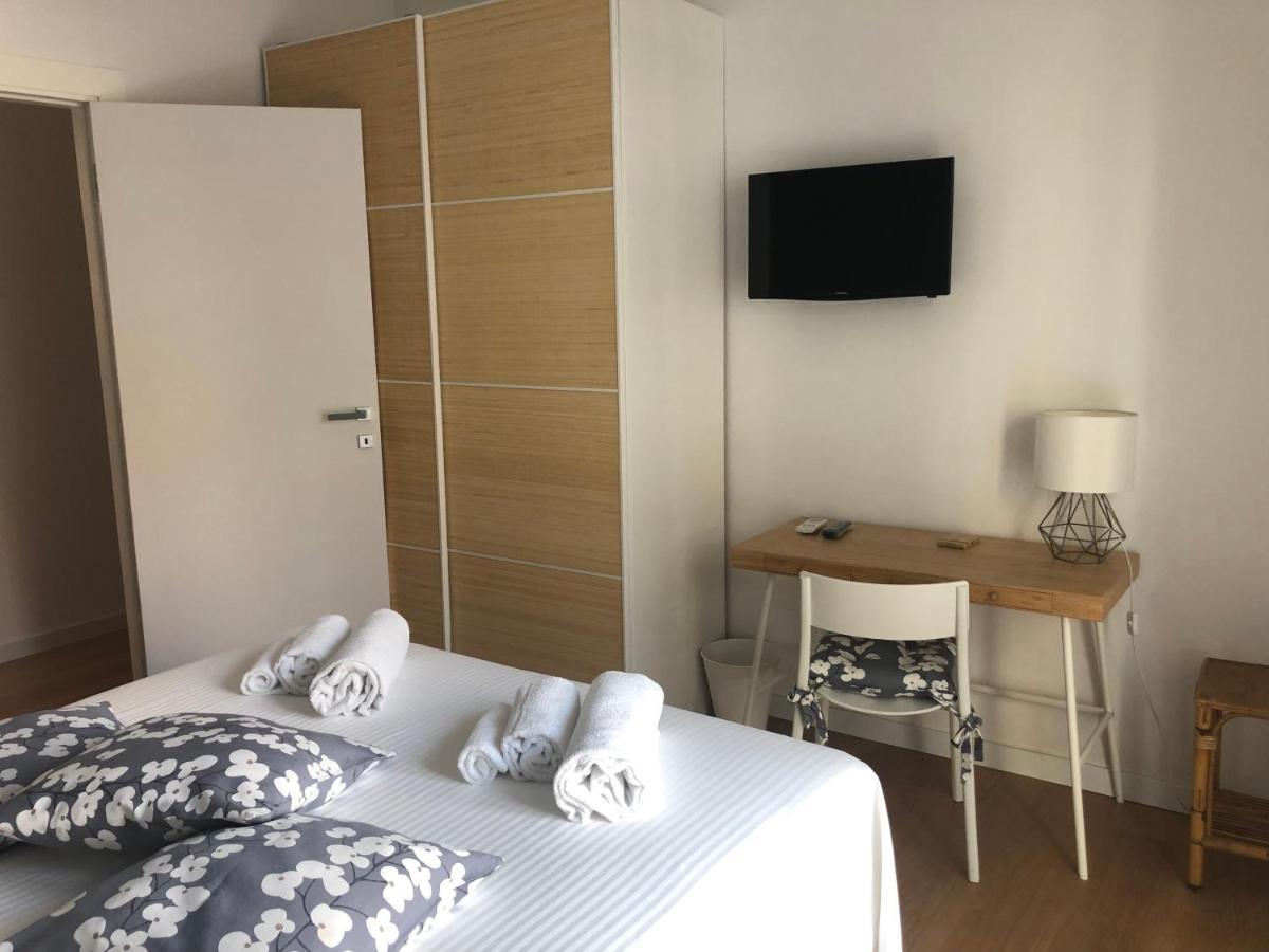 Home 22 Appartamento In Centro Storico - Katanya Dış mekan fotoğraf